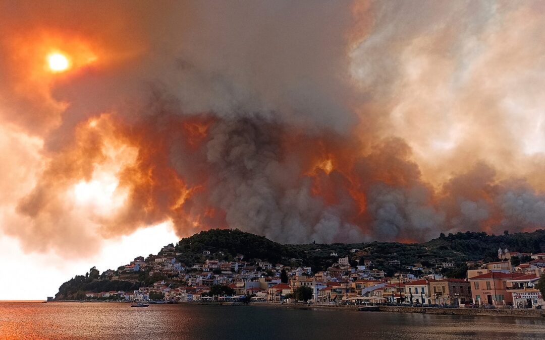 GRANDI INCENDI IN GRECIA