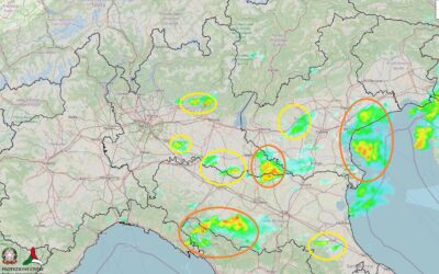 Situazione live di lunedì 23 Agosto con piogge temporali