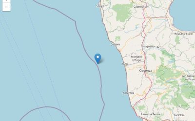 Forte scossa di terremoto in mare in Calabria nella notte